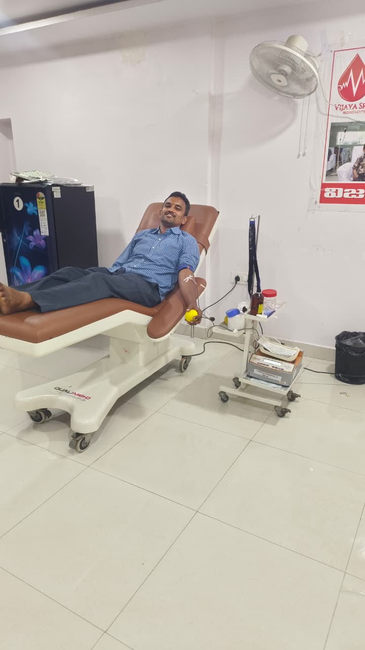 Blood donate O (-Ve)  by Dr Lakhineni Kiran Kumar